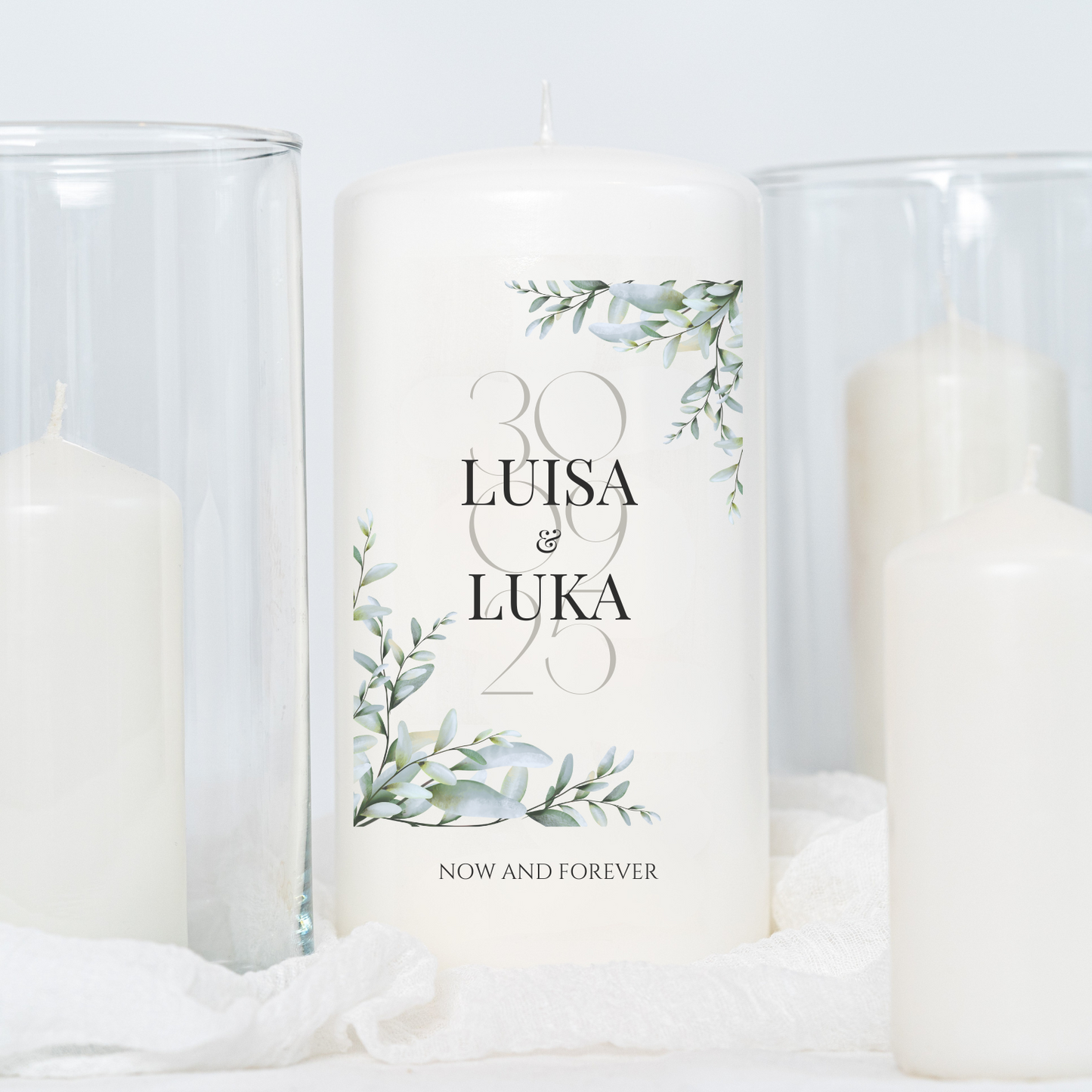 Hochzeitskerze Eukalyptus grün, elegant mit Eukalyptuszweigen